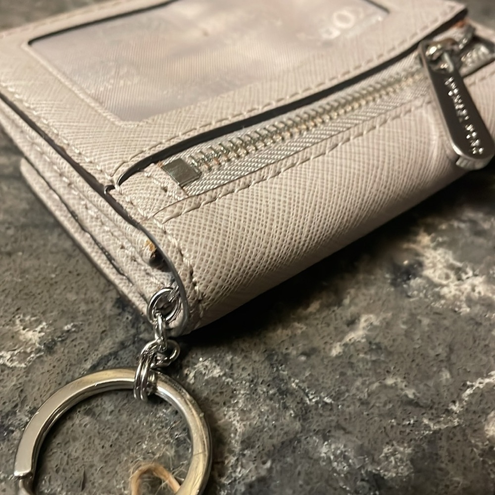 * Michael Kors Compact Wallet - Picture 8 of 13